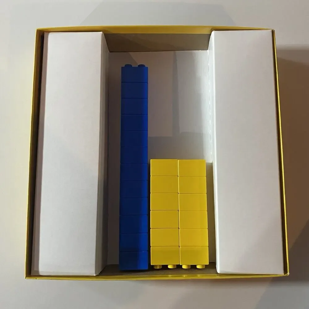 LEGO CHECKERS A New Twist On The Classic Game Box - 24 Lego DUPLO Bricks